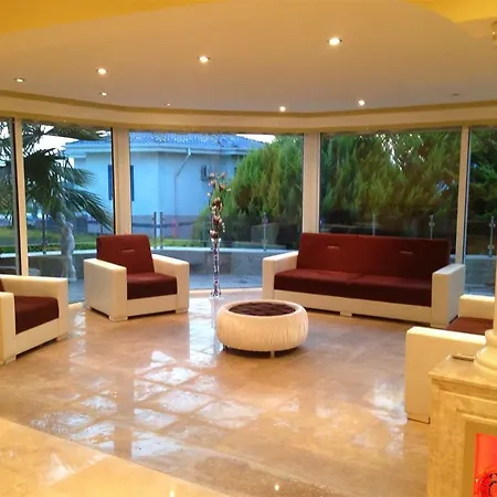 Golden Villas Villa